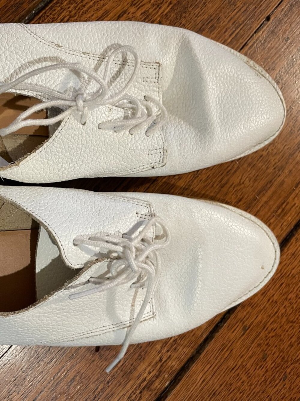 Zara white leather shoes
